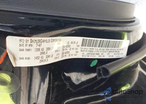 2008 Jeep Grand Cherokee Srt8 z USA, uszkodzony, nr VIN 1J8HR78328C100801